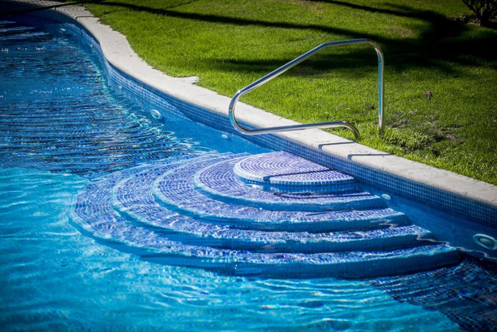 Majestic Colonial Punta Cana (Adults Only) Exterior photo A swimming pool